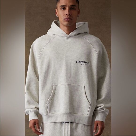 Fear of God Essentials Hoodie/Sweatshirt Light Oatmeal NWT FOG Bag - Picture 4 of 9